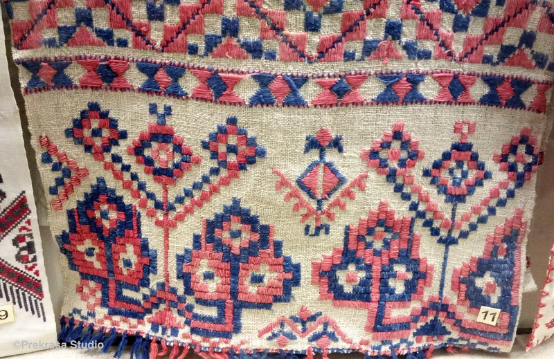 Вишитий рушник, рушник божник.Техніки вишивки пряма гладь, качалочки. Онлайн школа української вишивки Prekrasa Studio